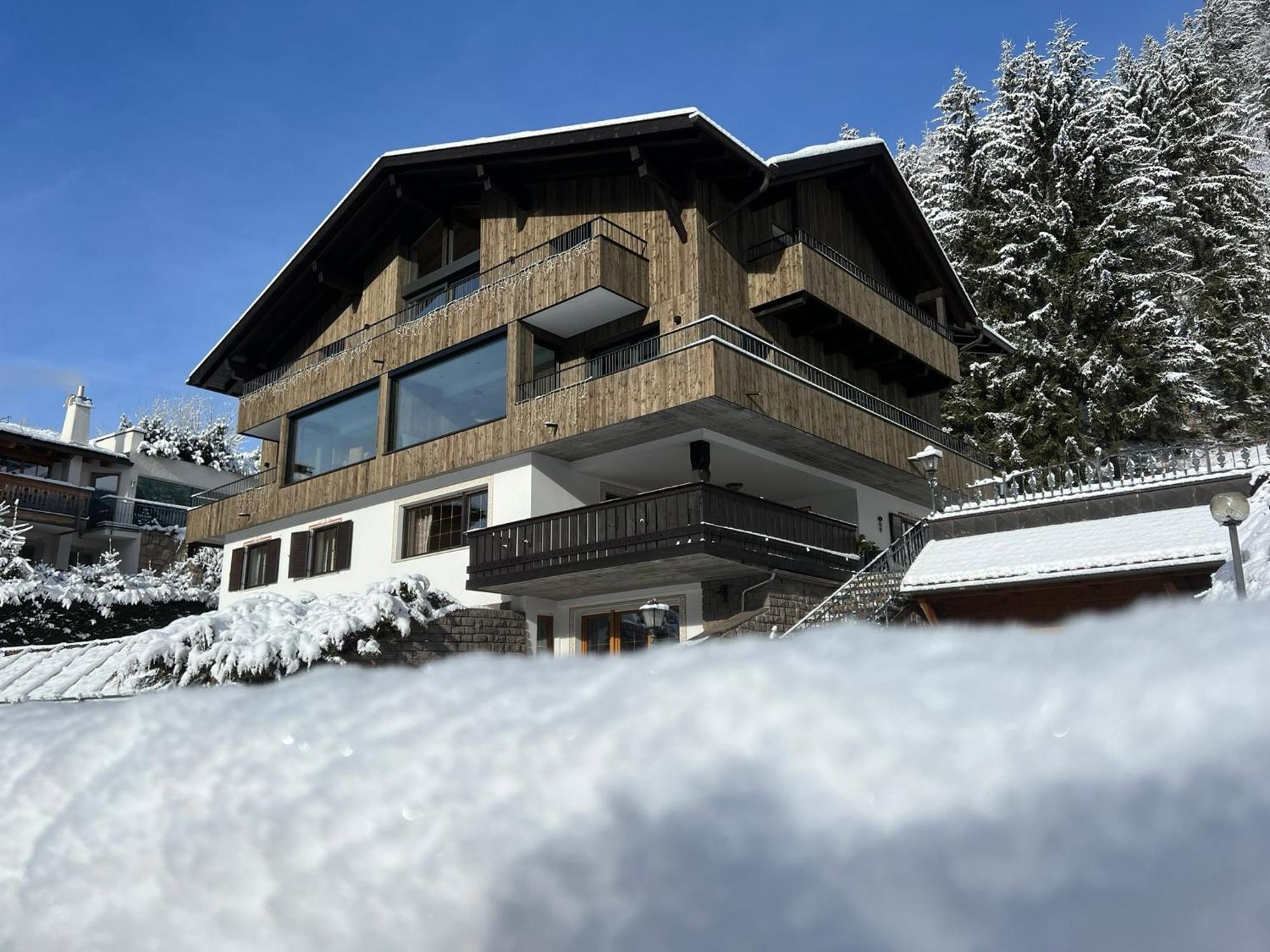 Enjoy Dolomites - Chalet Santa Cristina Val Gardena Exteriör bild
